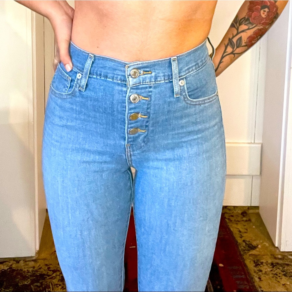 LEVIS skinny button fly jeans